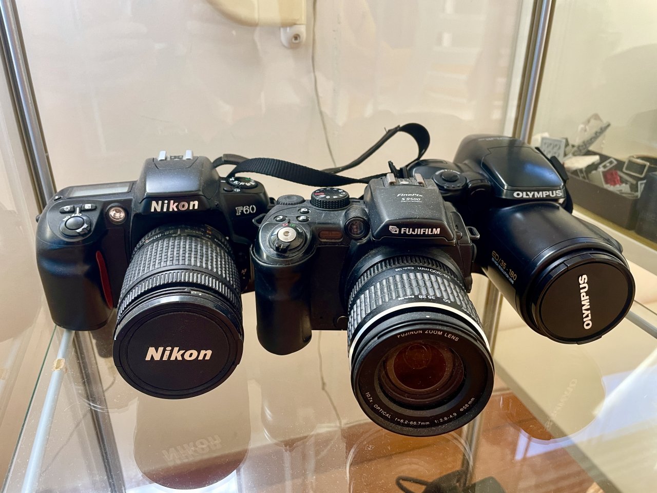 Πού να πουλήσω τη μεταχειρισμένη φωτογραφική μου μηχανή – Οδηγός 2025 | Photoxchange.gr