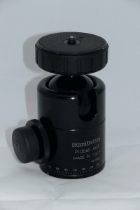 Μεγάλη Σφαιρική Κεφαλή Tripod Manfrotto με RC4 (1/4\”-20, 3/8\”-16)