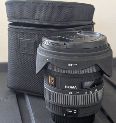 Sigma 10-20mm f/4-5.6 EX DC HSM - Canon EF-S Fit